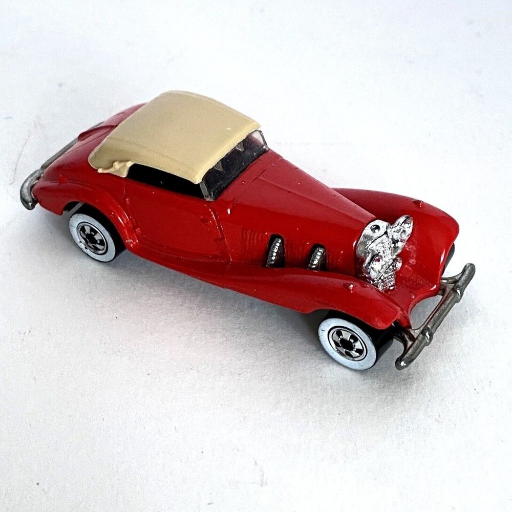 1982 Hot Wheels Mercedes Benz 540K Red Whitewall Tires 1:64 Mattel Malaysia
